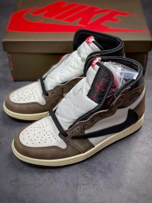 AJ1 High Travis Scott Mocha