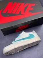 AJ1 Low Tiffany x Travis Scott Customs