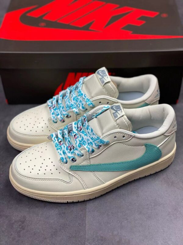 AJ1 Low Tiffany x Travis Scott Customs
