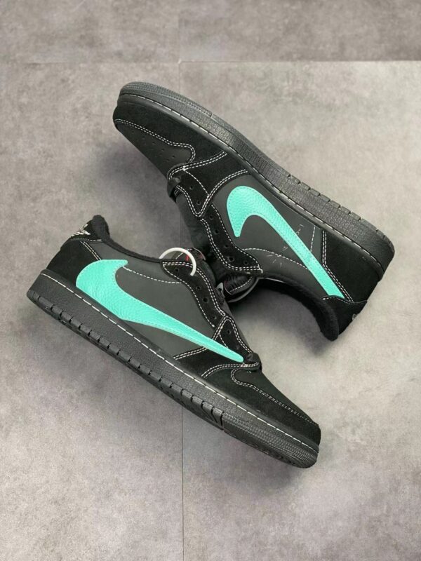 AJ1 Low Tiffany x Travis Scott Phantoms Customs