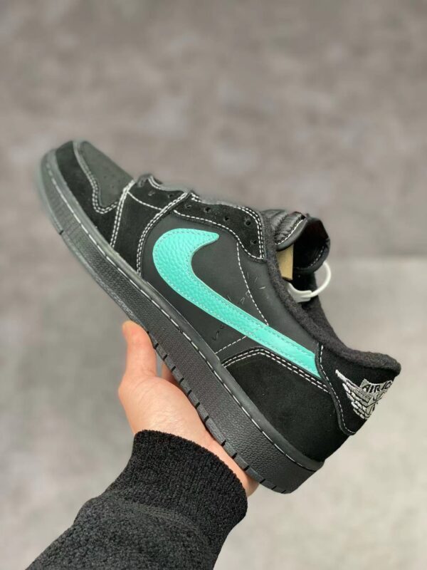 AJ1 Low Tiffany x Travis Scott Phantoms Customs