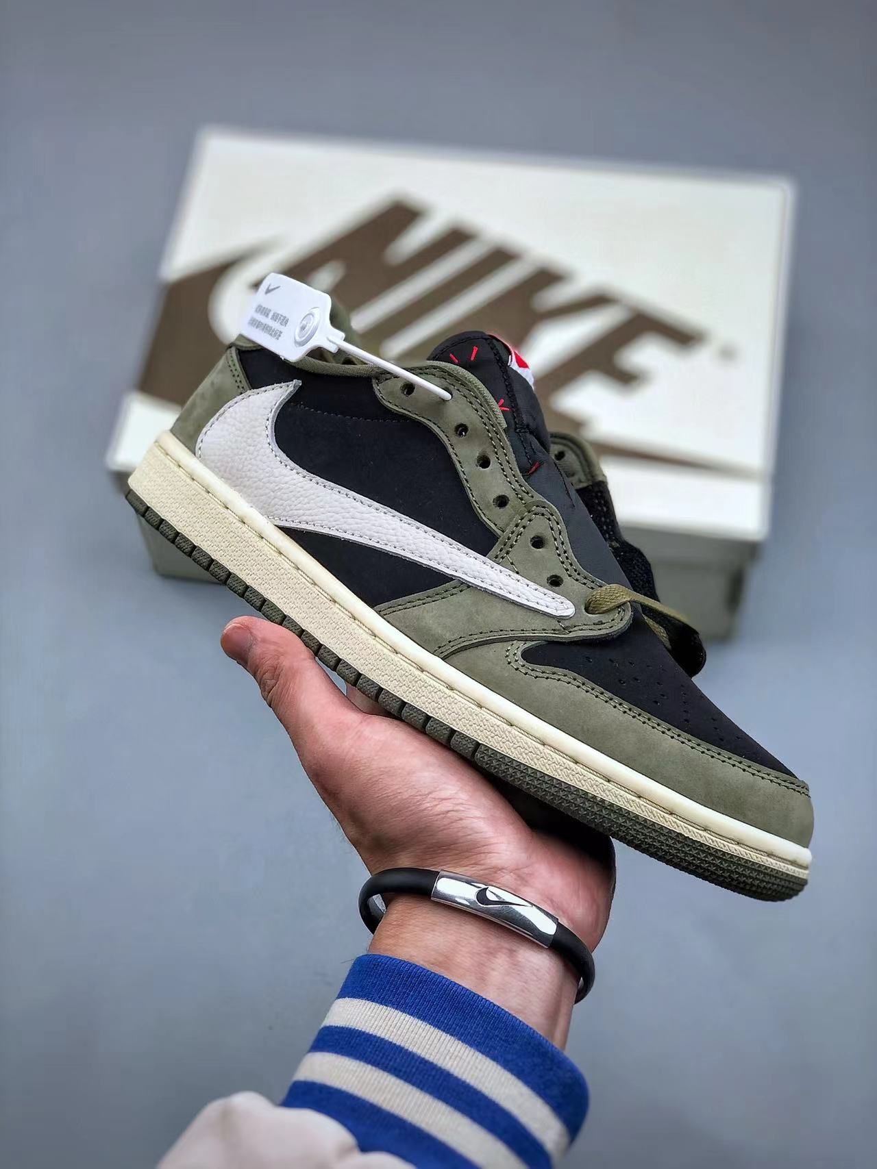 AJ1 Low Travis Scott Black Olive