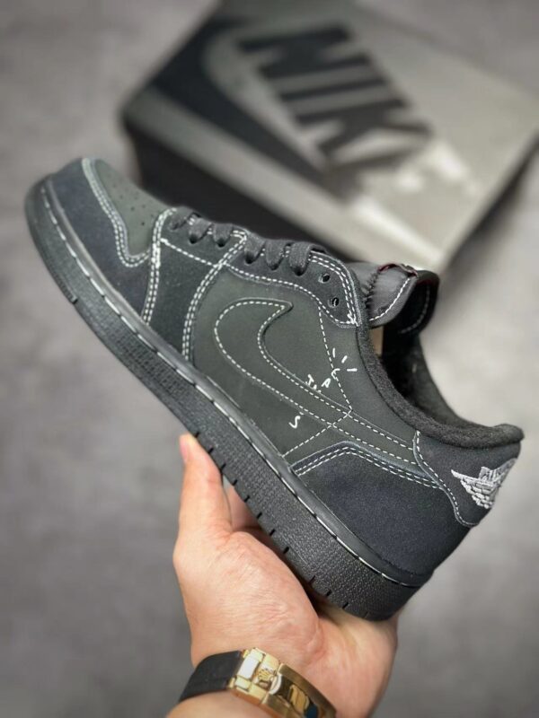 AJ1 Low Travis Scott Black Phantom
