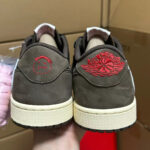 AJ1 Low Travis Scott Mocha