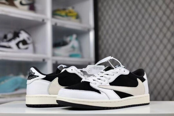 AJ1 Low Travis Scott Reverse Black