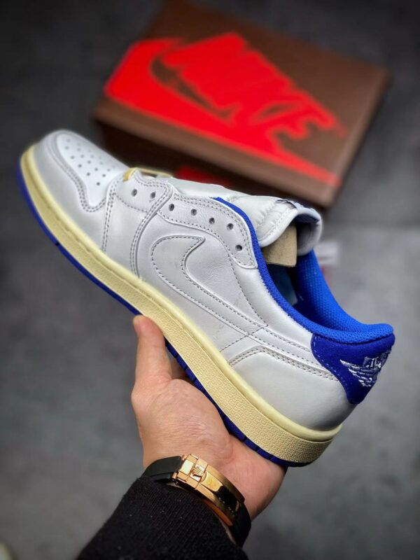 AJ1 Low Travis Scott x Fragment 2.0