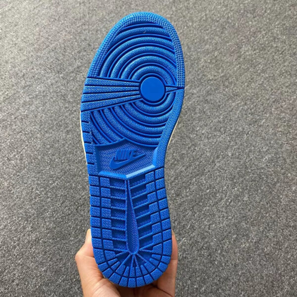 AJ1 Low Travis Scott x Fragment