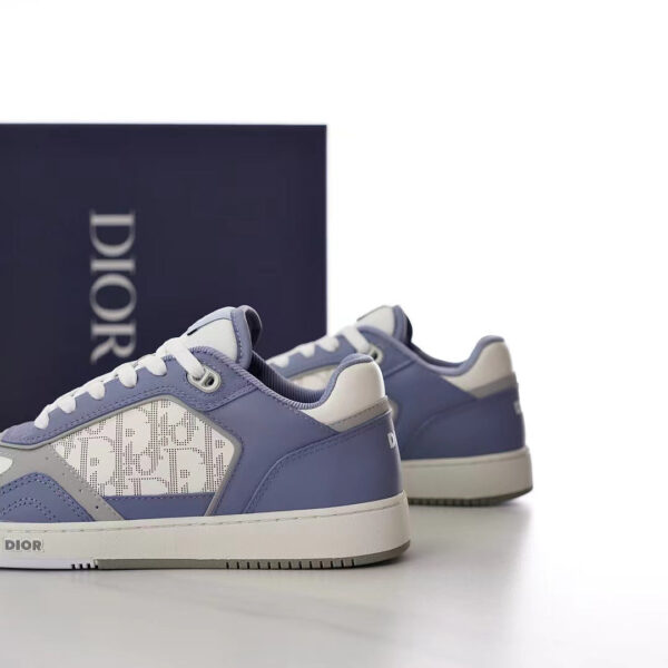 B27 Low-Top Blue and White