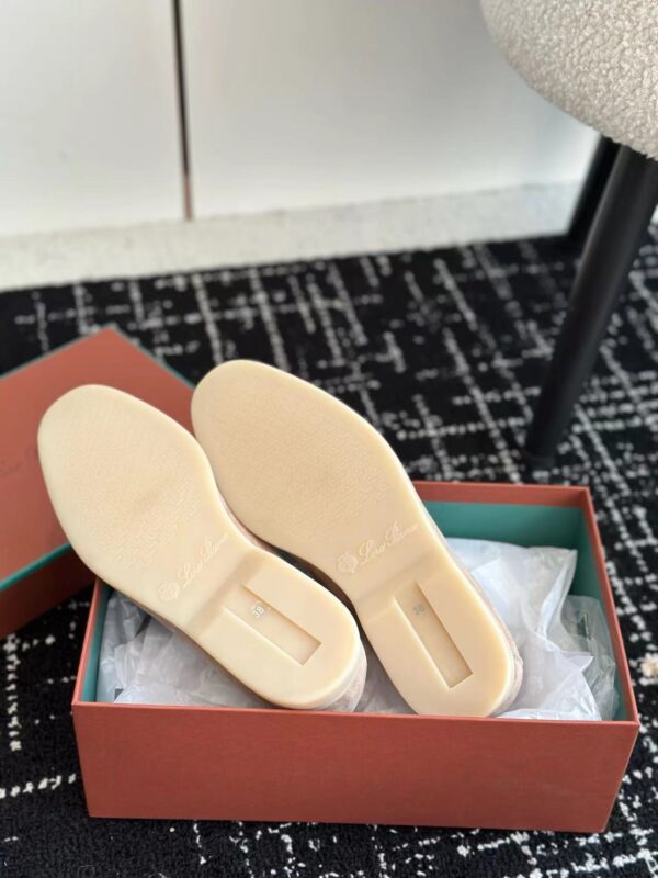 LP Charm | Summer Walk - Beige