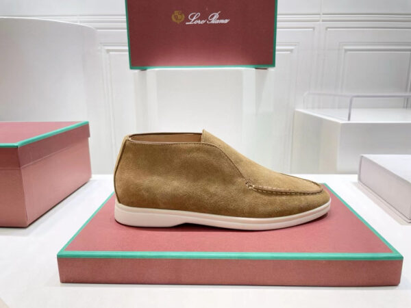 LP Open Walk Chukka Boots - Tan