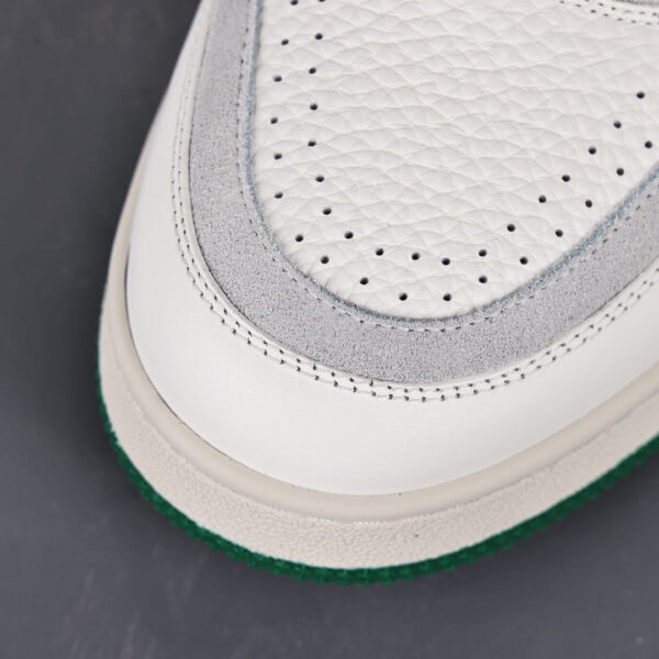 LV Trainers #54 Signature Green