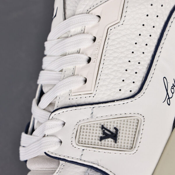 LV Trainers #54 Signature White Marine