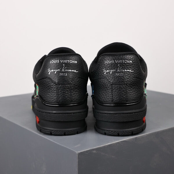 LV Trainers #54 x Yayoi Kusama Black