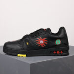 LV Trainers #54 x Yayoi Kusama Black
