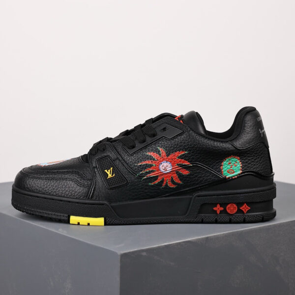 LV Trainers #54 x Yayoi Kusama Black