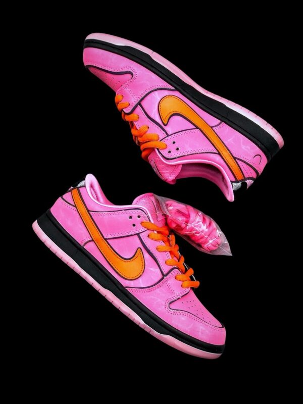 Powerpuff Girls SB Dunk Low "Blossom"