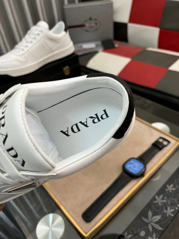 Prada Downtown White/Black