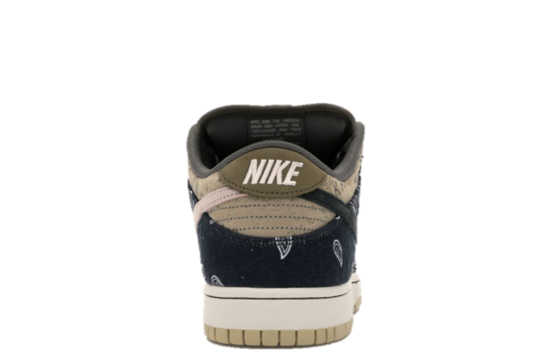 SB Dunk Low Travis Scott Cactus Jack