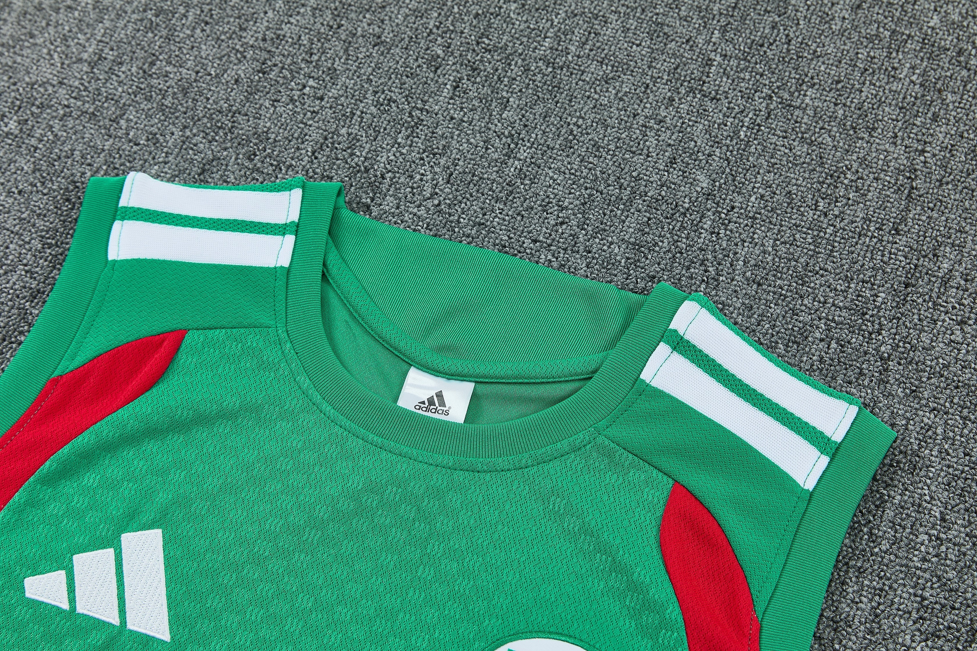 Algeria 2026-27 Sleeveless Training Set Men Soccer Kit – Green - Jersey Teams