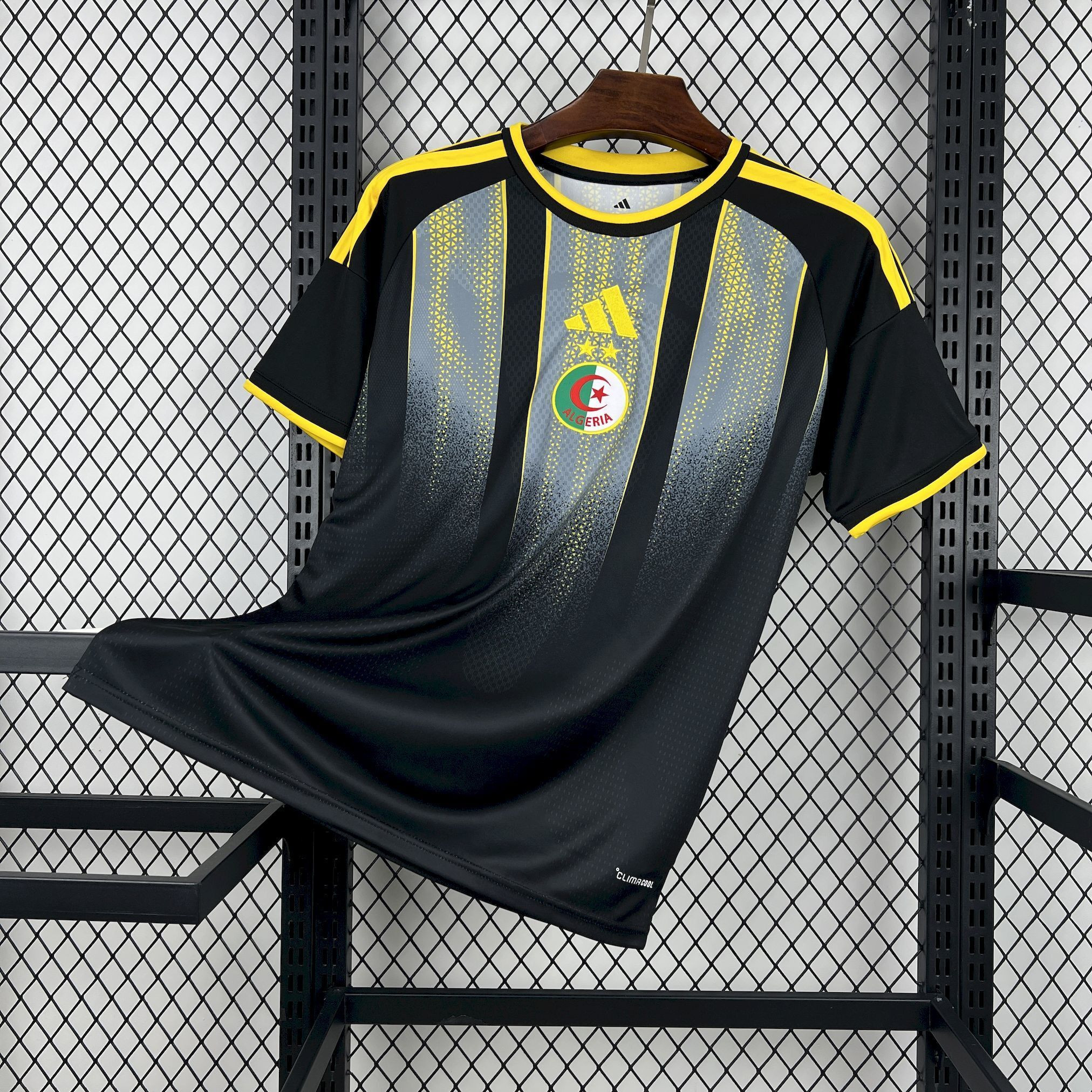Algeria National Team World Cup 2026 Pre-Match Men Soccer Jersey - Black - Jersey Teams