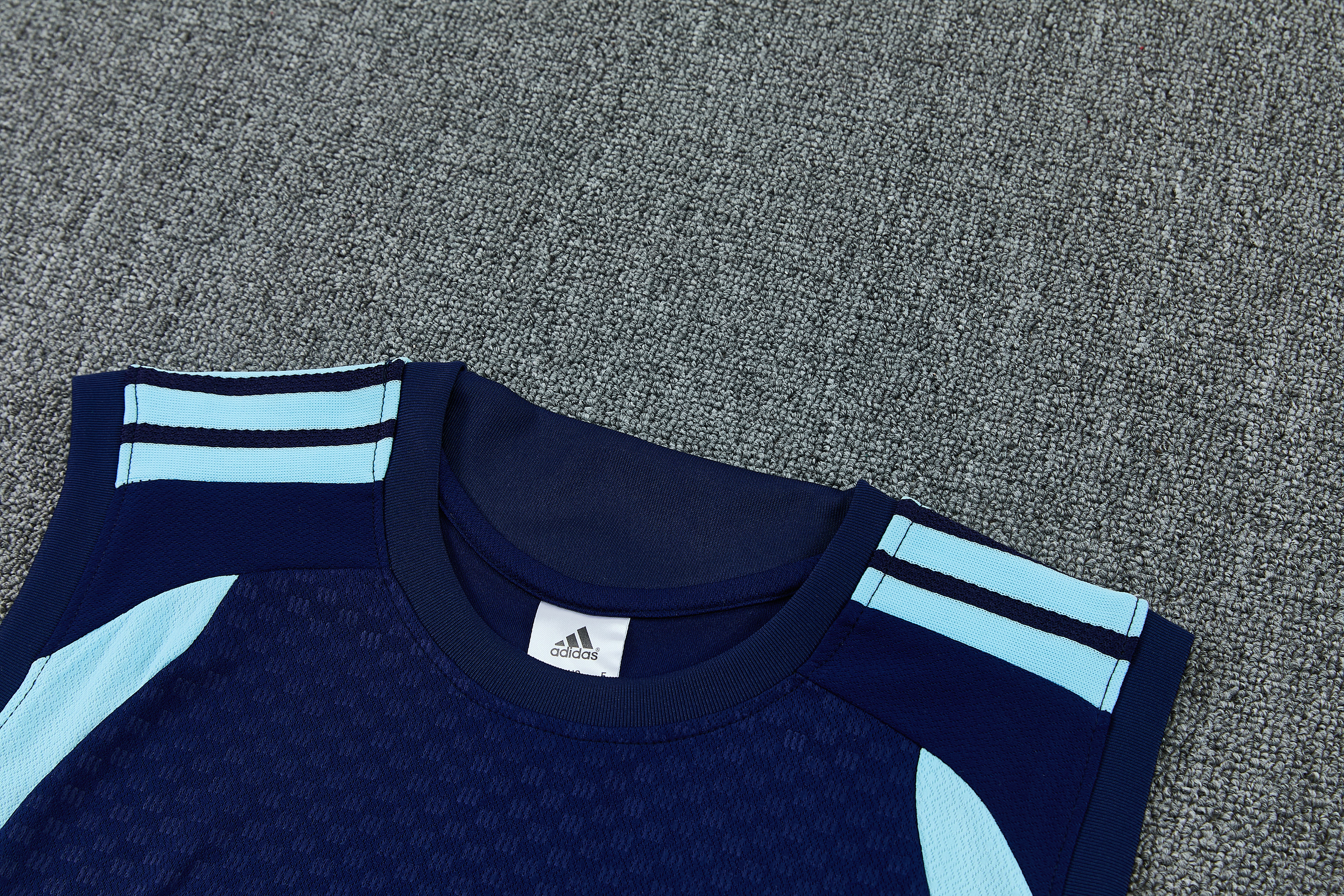 Argentina 2026-27 Sleeveless Training Set Men Soccer Kit – Navy Blue - Jersey Teams
