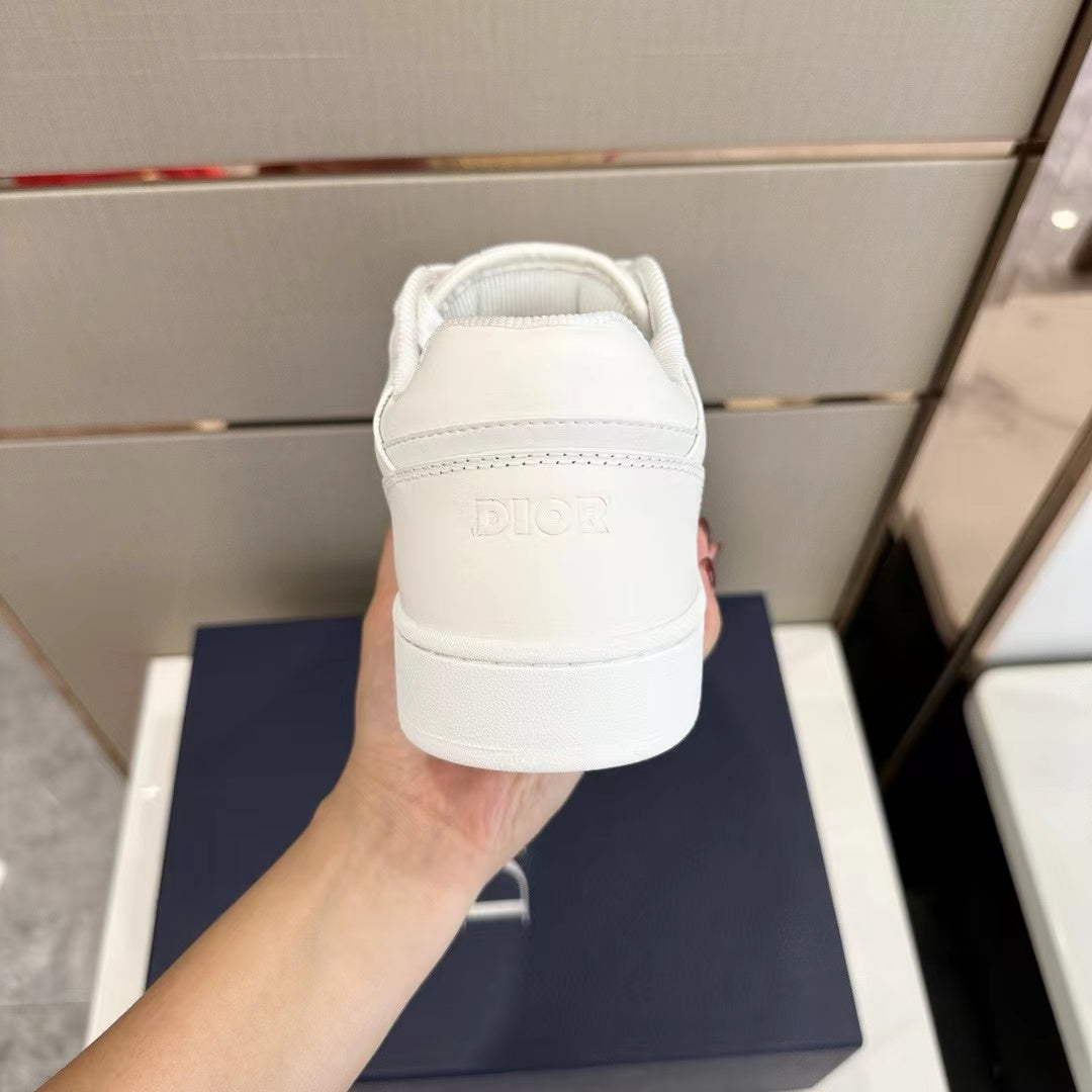 B27 Low-Top White on White