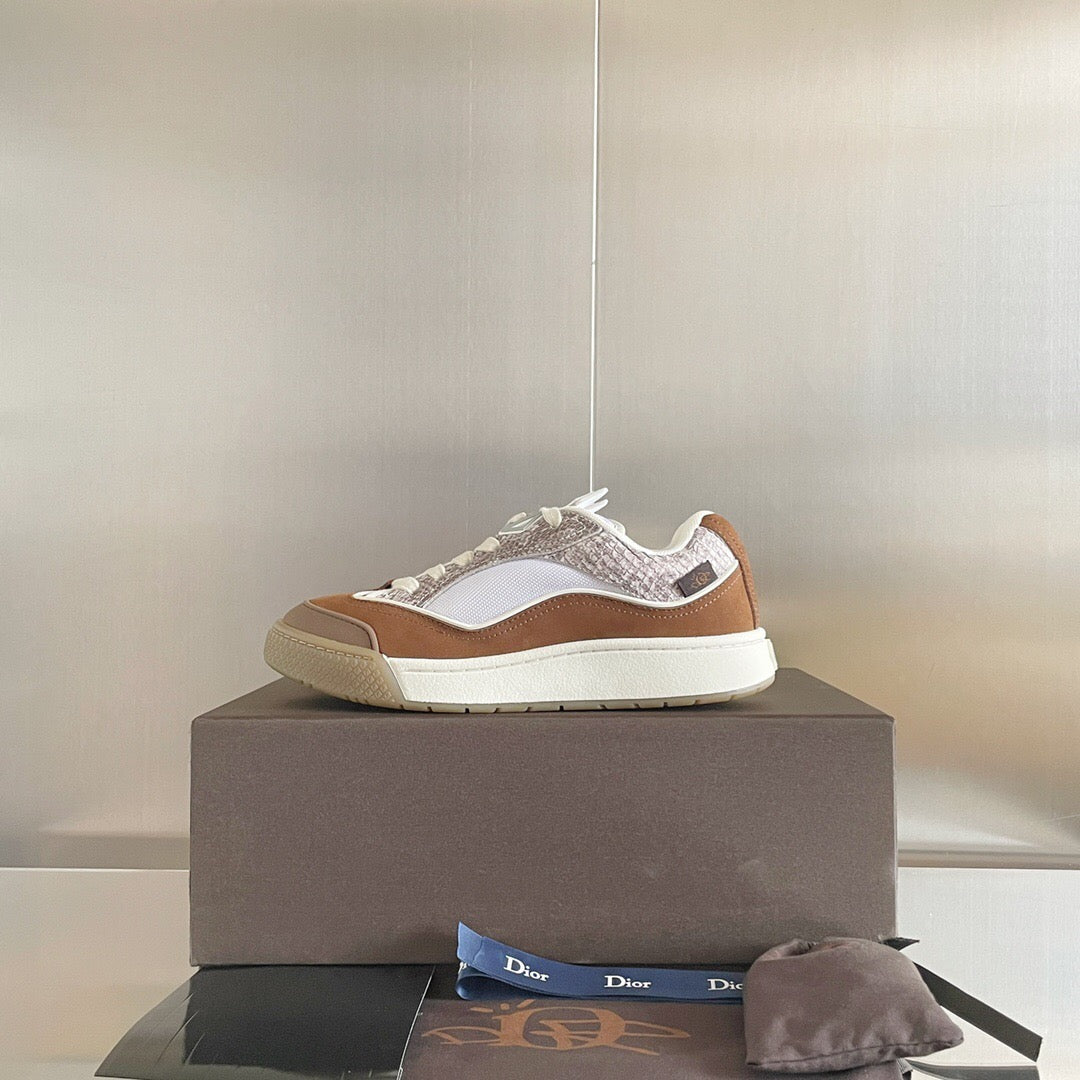 B713 Cactus Jack Beige Brown