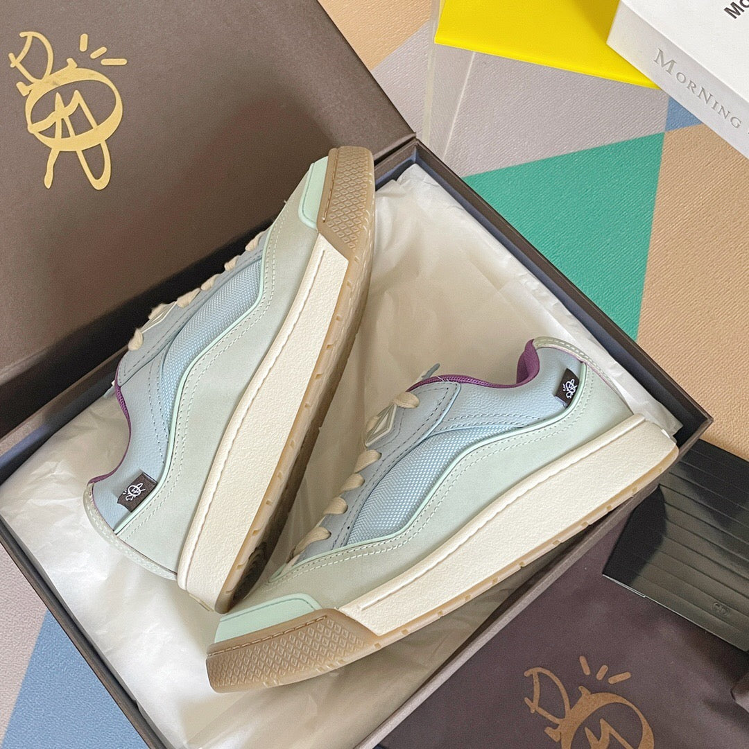 B713 Cactus Jack Blue Tint