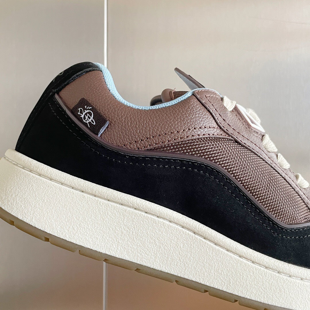 B713 Cactus Jack Mocha