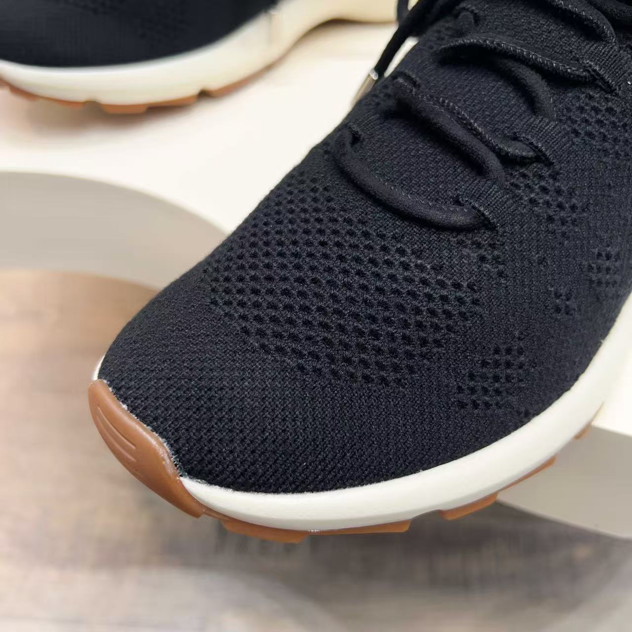 B80 Lounge Sneaker Black