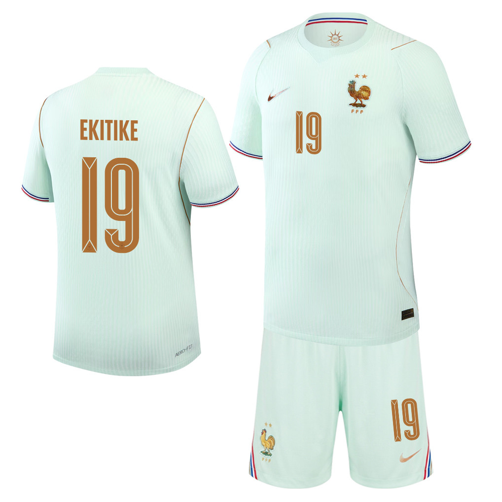 Hugo Ekitike 19 France 2026 Away Men Jersey & Shorts Set – Green - Jersey Teams