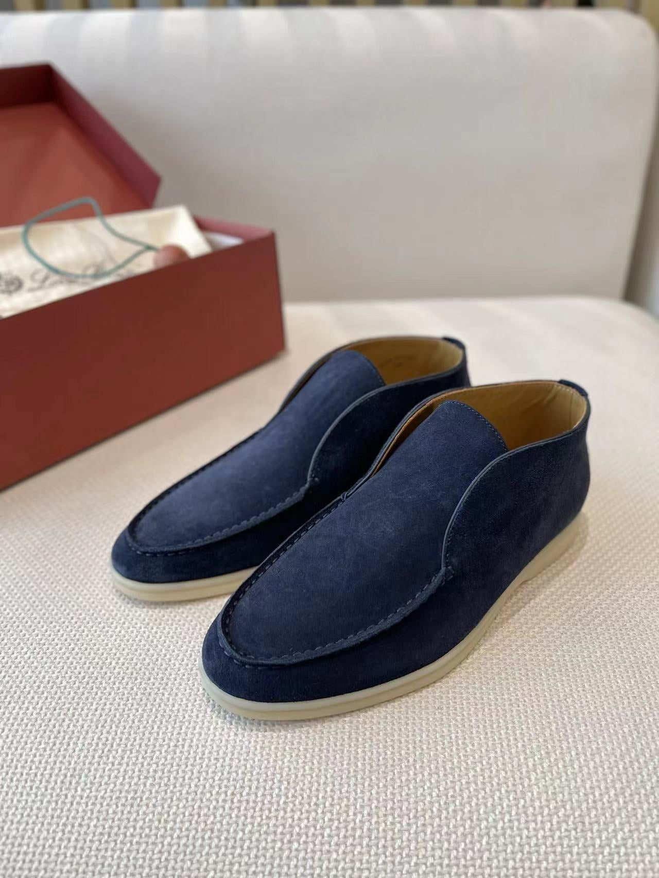 LP Open Walk Chukka Boots – Navy