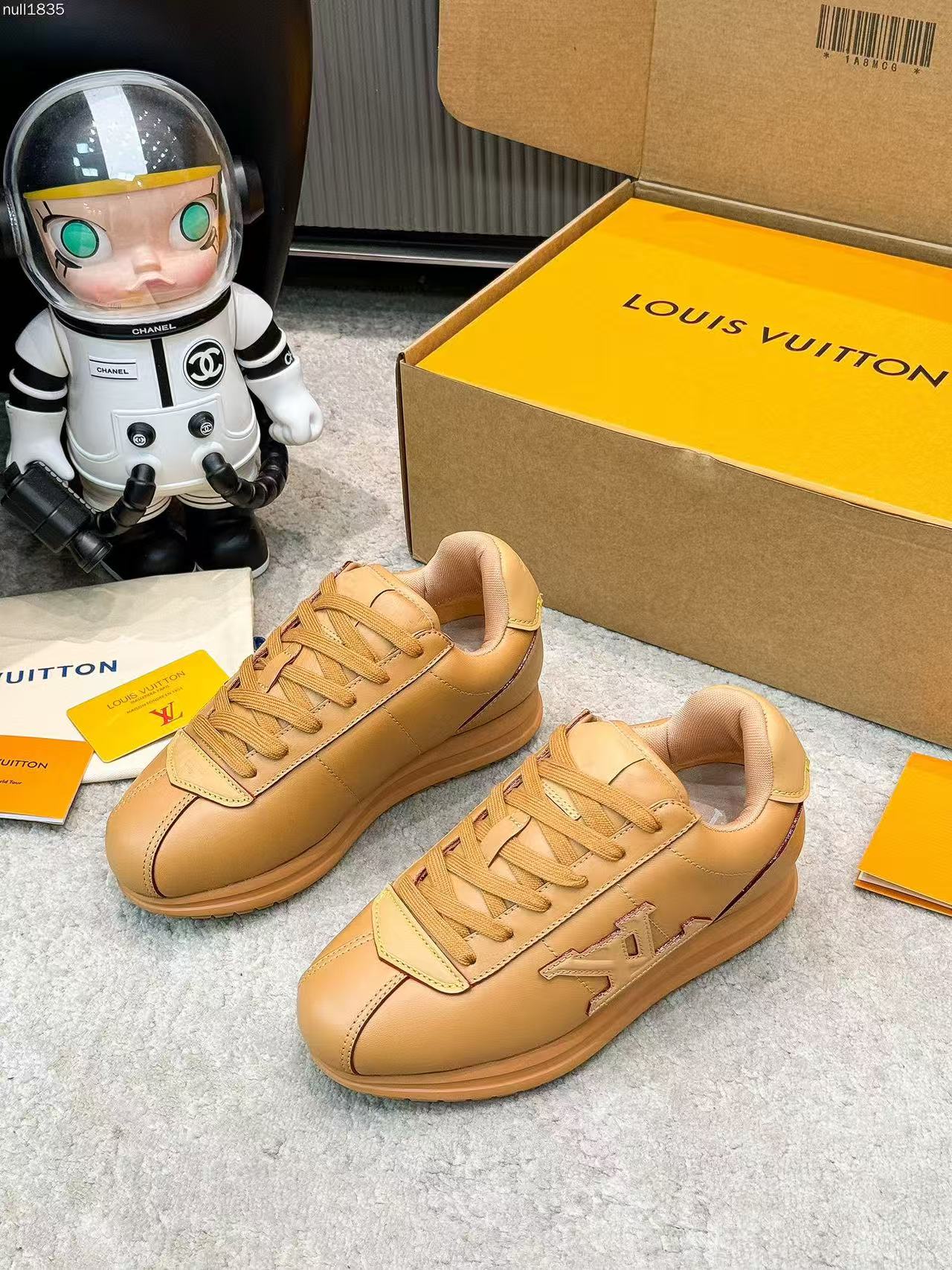 LV Butter Soft Tan