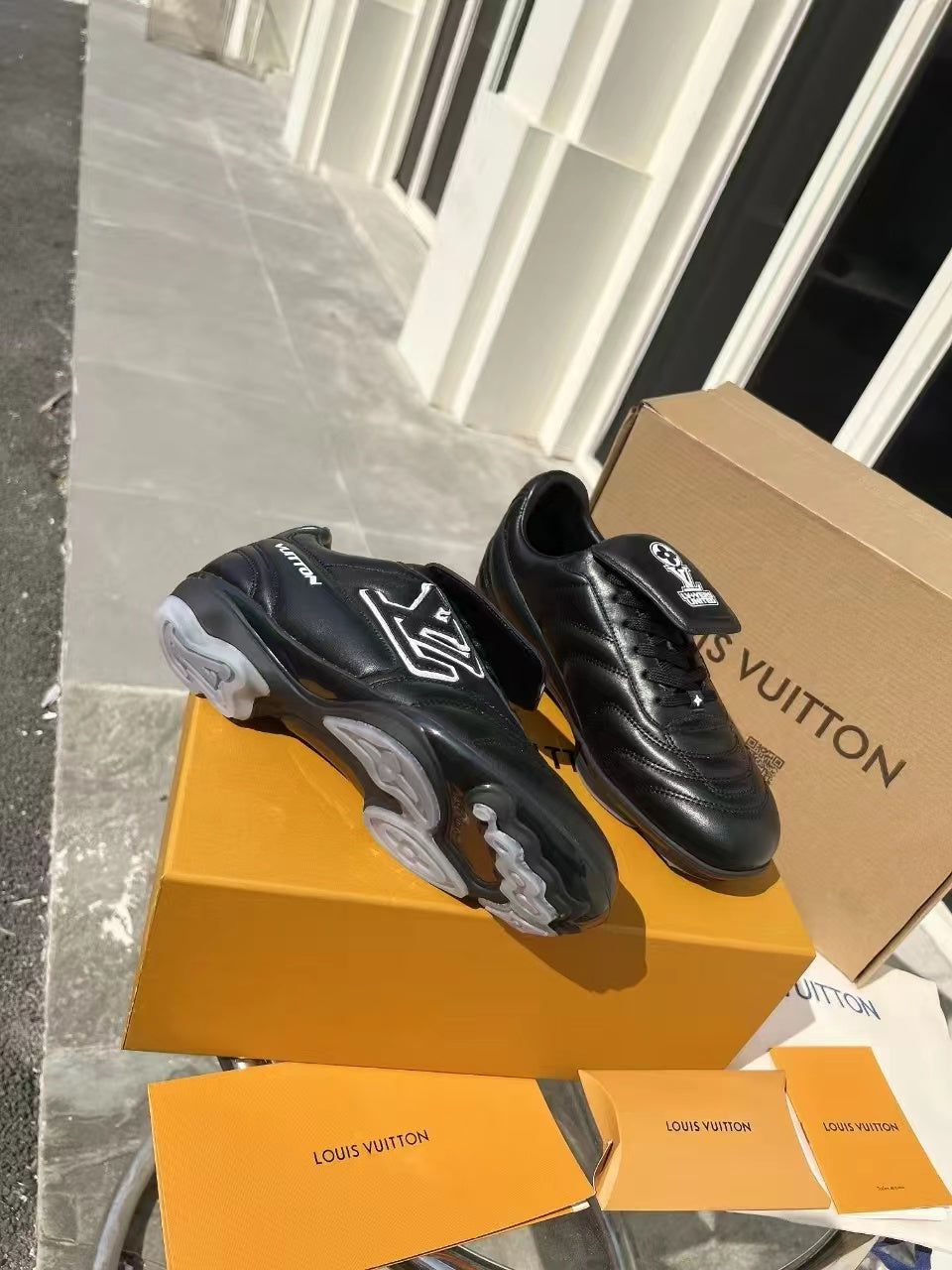 LV Soccer Sneaker Noir