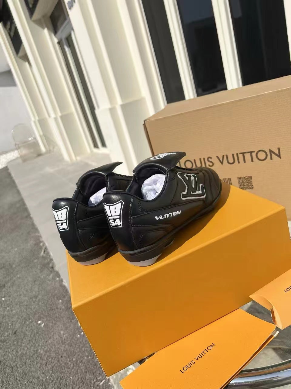 LV Soccer Sneaker Noir