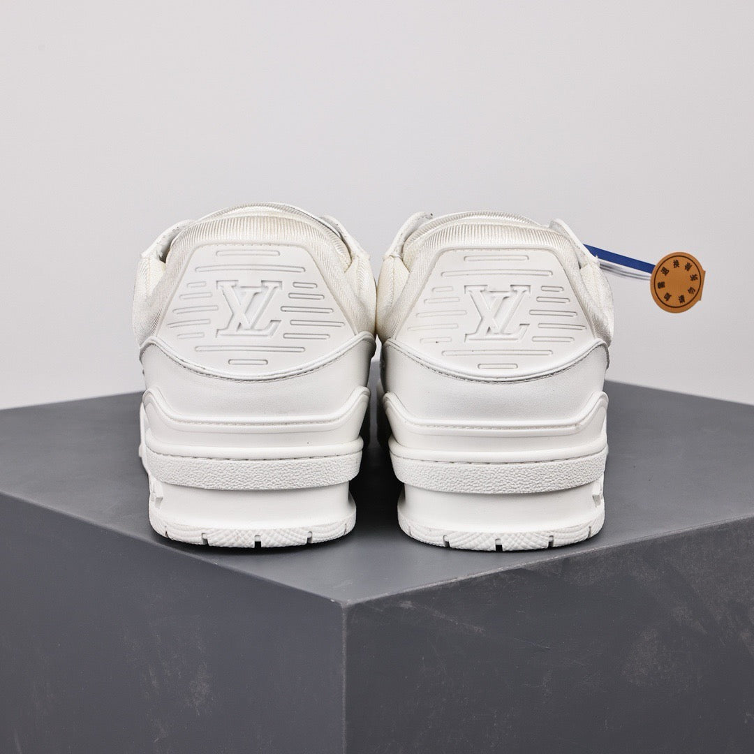 LV Trainers Triple White